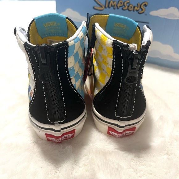 Simpson Vans - Picture 4 of 8